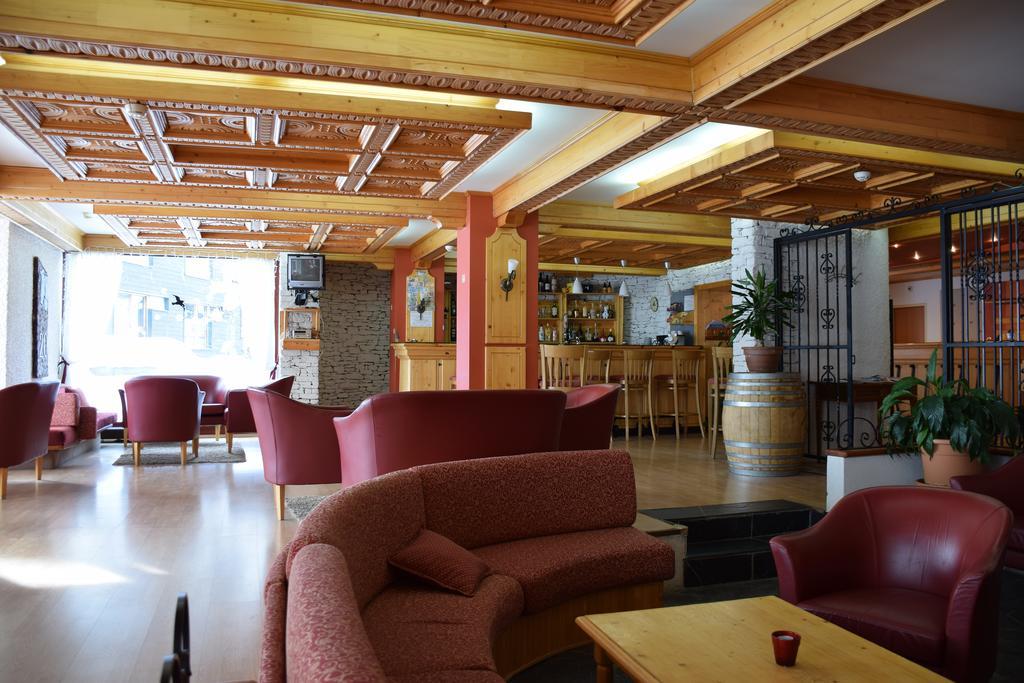 Des Masques Hotel Anzère Kültér fotó