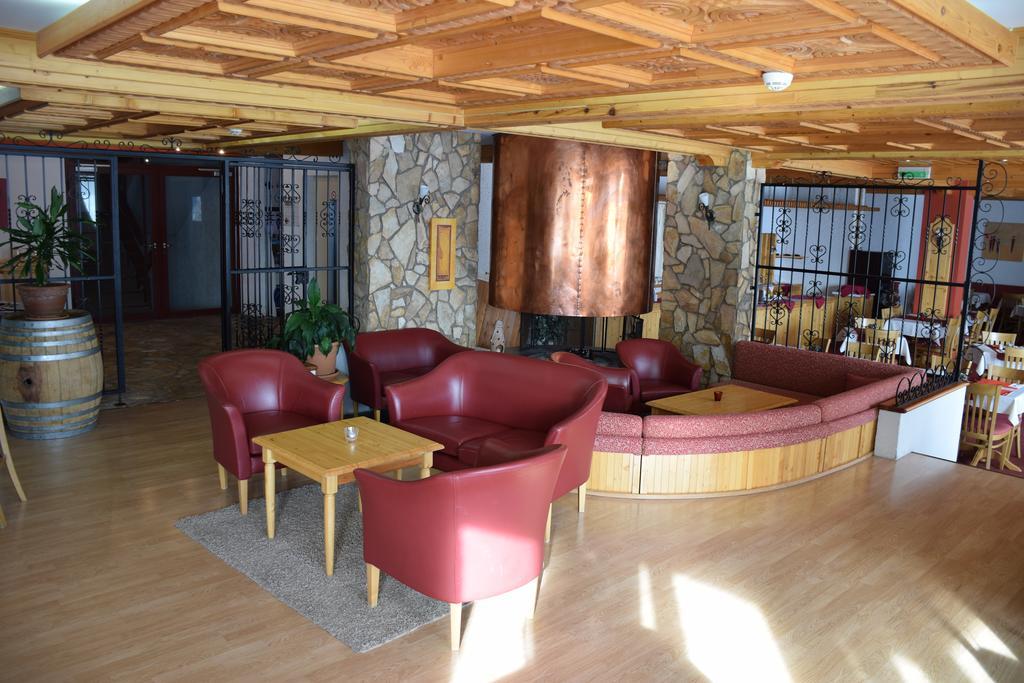 Des Masques Hotel Anzère Kültér fotó
